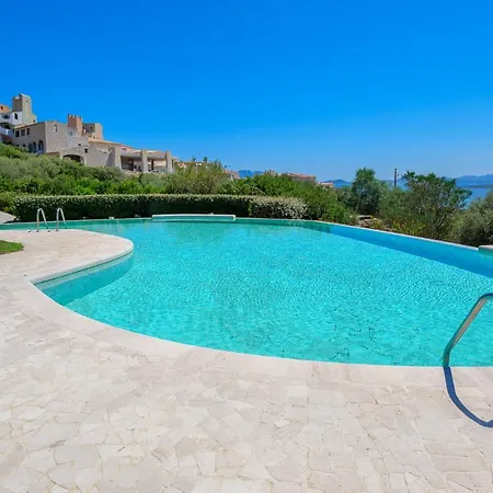 Glory - Golfo Aranci, Baia Caddinas גולפו אראנצ'י